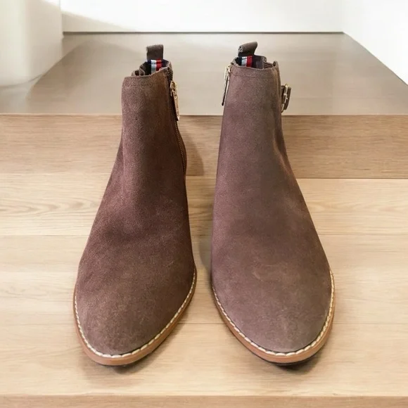 Tommy Hilfiger “terez” size 7.5 zip ankle bootie, beautiful chocolate brown NWOB - Picture 11 of 15